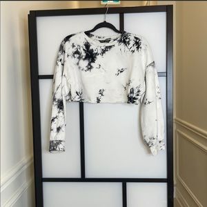 Cropped marble sweater